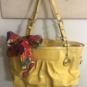 Coach Patent Leather Gallery Satchel w/Coach Purse Scarf